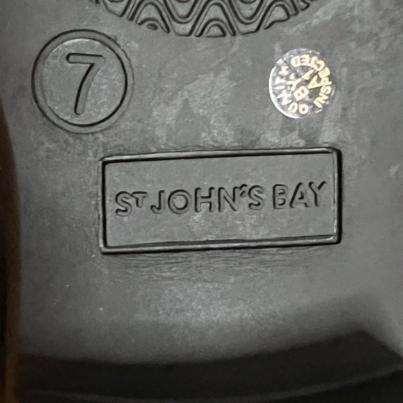 NWT St Johns Bay Womens Black  Douglas Black Heel Boots  7 NWT  (80$) - Picture 13 of 14